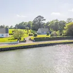 2 Bed Waterfront - Close To Courtmacsherry *