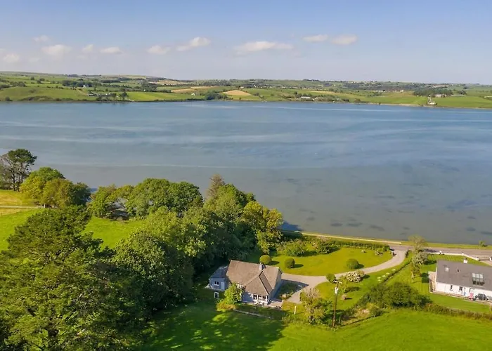 2 Bed Waterfront - Close To Courtmacsherry * Cork