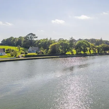 2 Bed Waterfront - Close To Courtmacsherry Дом отдыха Корк